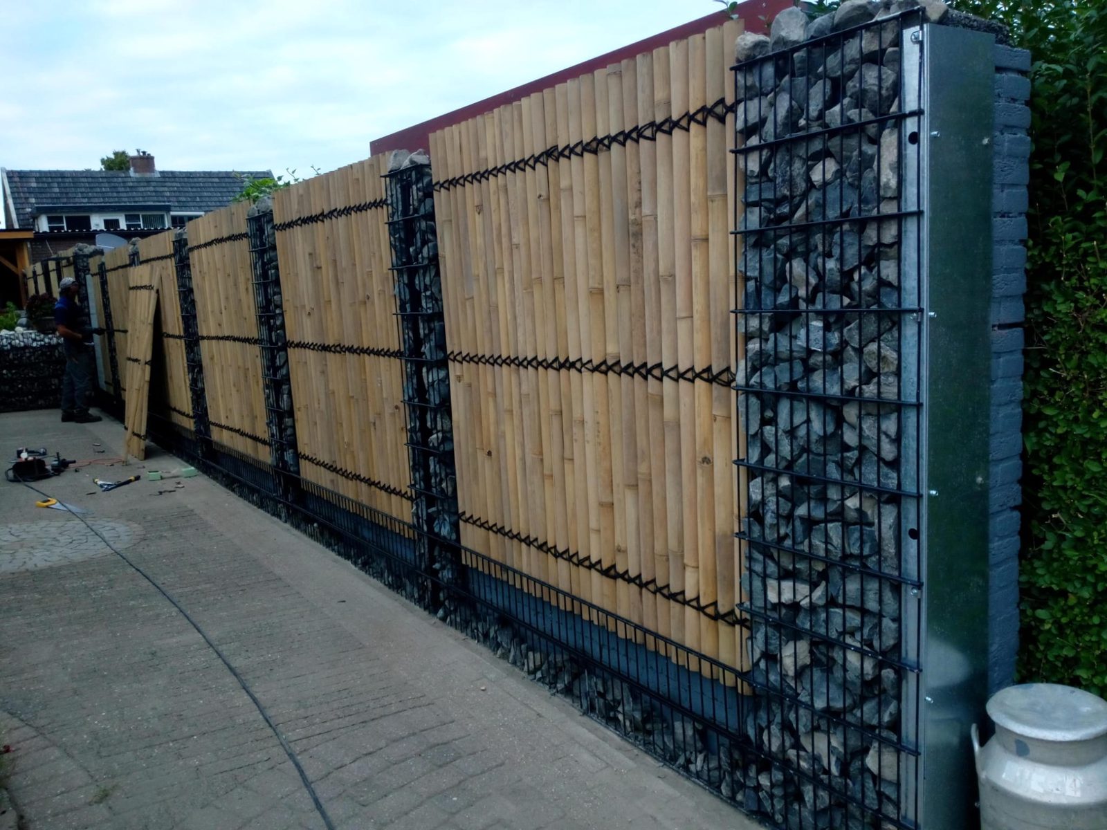 Houten & stalen schuttingen